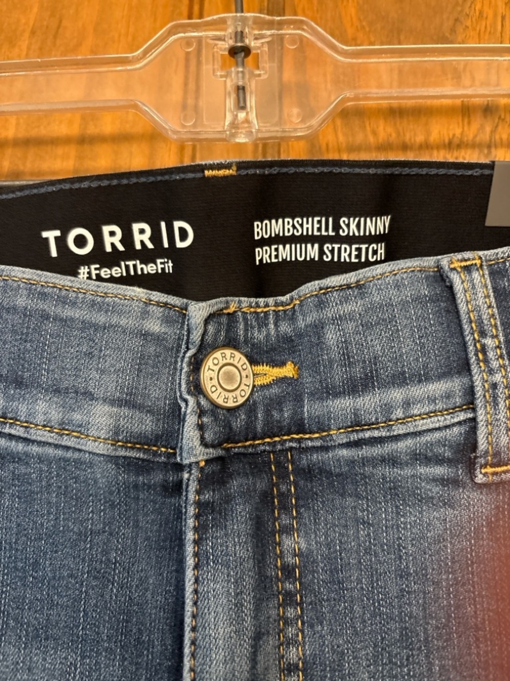 Torrid Bombshell Skinny Premium Stretch Jeans 18T NWT